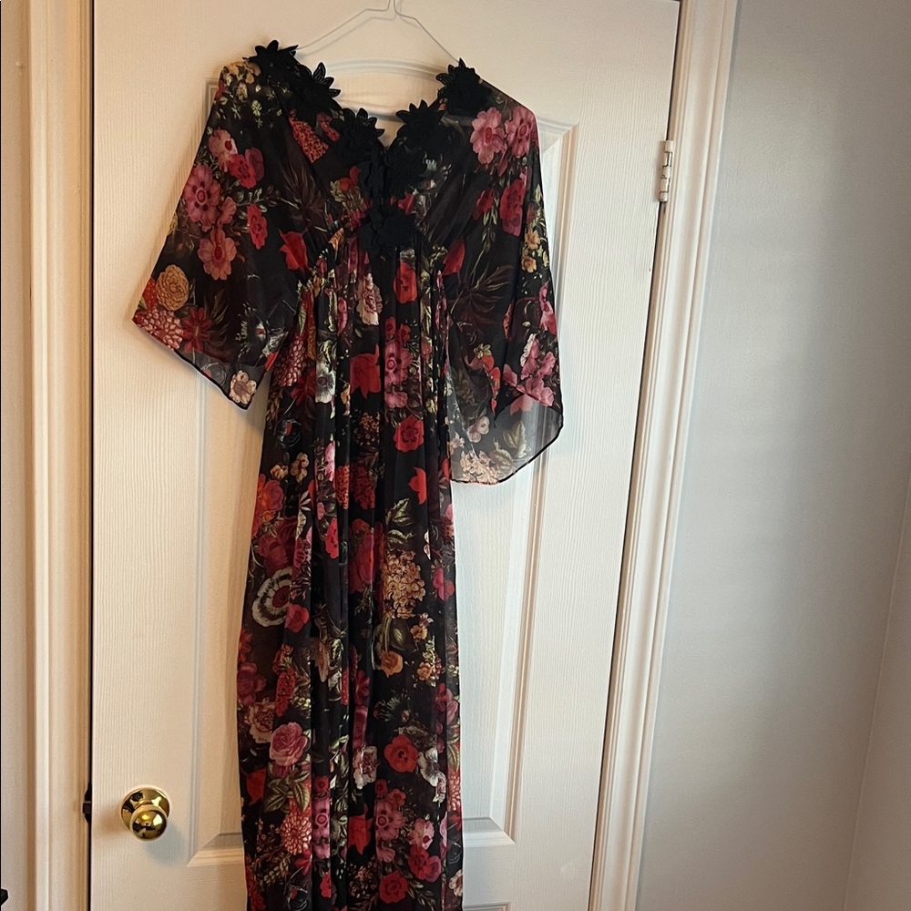 FARM Rio Black and Red Floral Long Sleeve Dress